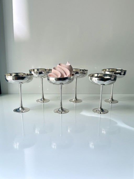 6x Italienische Champagner Schalen versilbert swirl vergoldet 80er Dessertschalen Eisbecher Metall Dekor Pokal Gelato Fußschale 