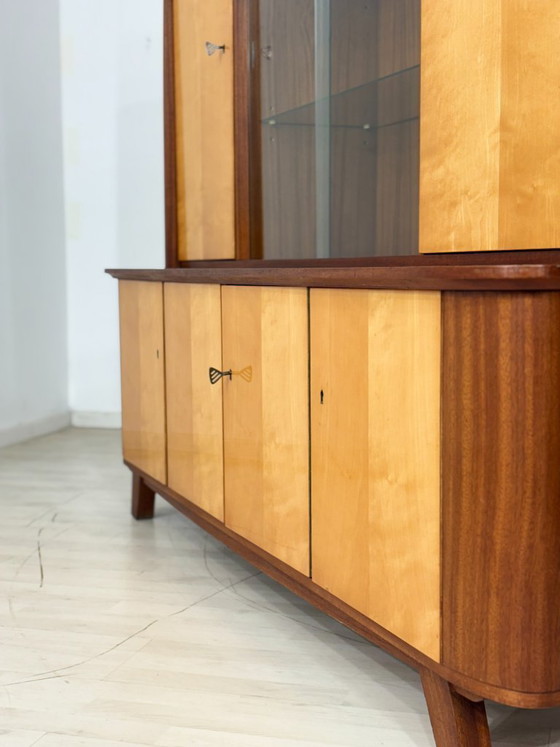 Image 1 of Prachtige vintage hoge kast / barkast / dressoir / vitrinekast