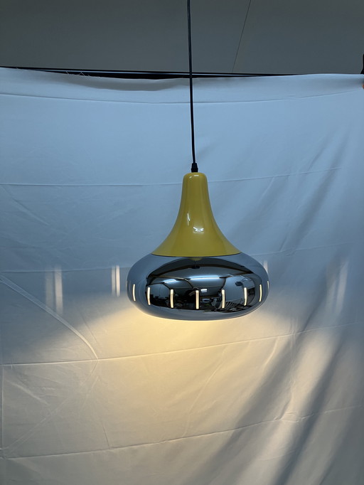 Vintage tulpenvormige hanglamp van Doria Leuchten space age