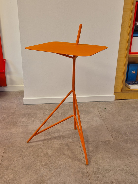 Image 1 of Tavolini laterali arancioni
