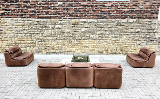 Image 1 of Knoll modulair sofa