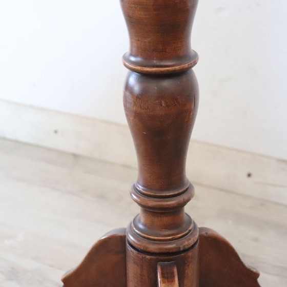 Image 1 of Vintage Pedestal Table in Walnut, Italy 1990s