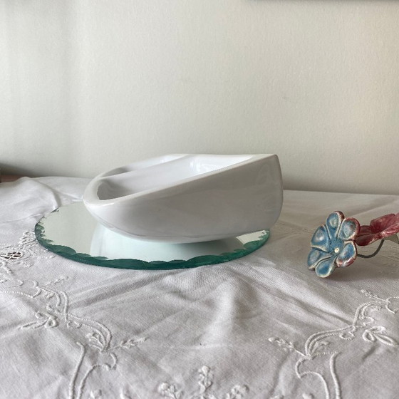 Image 1 of Ancien porte savon mural ancien céramique faïence blanc vintage 