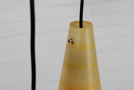 Lampada a sospensione da soffitto vintage colorata anni '60 '70 MCM – Lampadari, Vetro, Ottone (photo 8 of 14)
