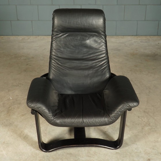 Fauteuil lounge vintage « Manta » – Ingmar Relling – Westnofa – 1970 – Wood, Leather (photo 10 of 15)