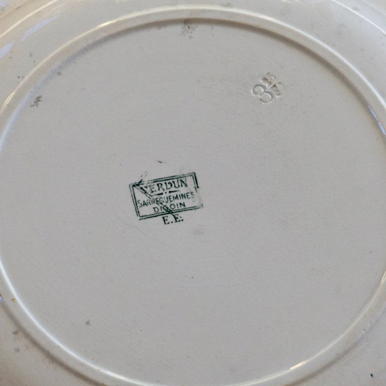 Image 1 of Große Salatschüssel aus Steingut aus dem 19. Jahrhundert, signiert Sarreguemines "Verdun"