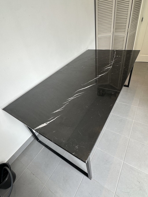 Marble table (Nero Marquina) 2x1m by Aime Té