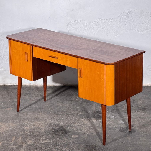 Oost-Duits schrijfbureau van Heidenau, jaren 1960 – eettafels, Wood