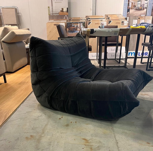 ZGAN Ligne Roset Togo 1-Seater Suede Black – €1,999