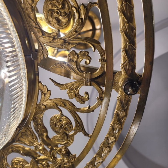 Image 1 of Deckenleuchte, vergoldete Bronze und geschliffenes und mattiertes Kristallglas, Jugendstil, 1930er Jahre – Frankreich