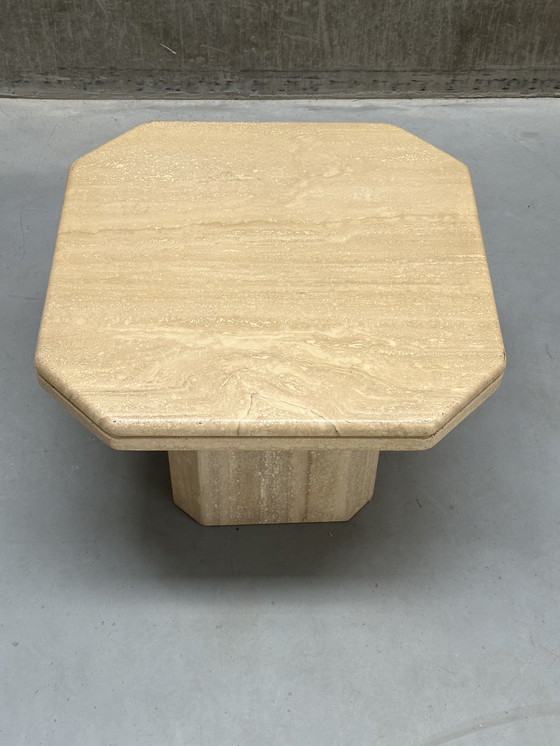 Image 1 of table d'appoint vintage en travertin