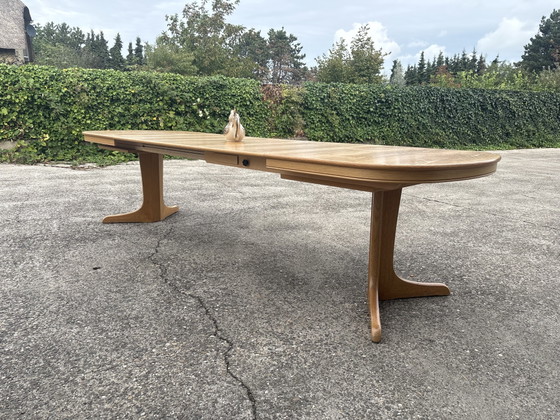 Bellissimo tavolo anni '70 – Tavoli da pranzo, Legno (photo 2 of 9)
