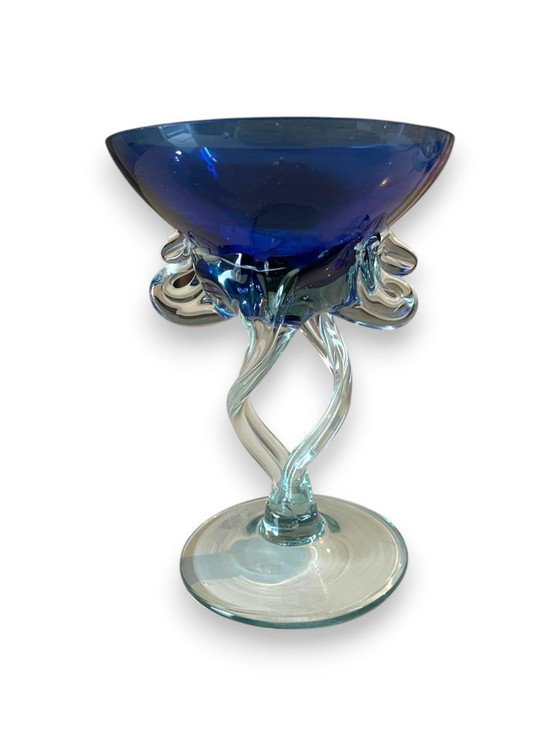 Image 1 of Krosno Poolse Gass Art Compote – Kobaltblauwe kom op gedraaide, transparante steel