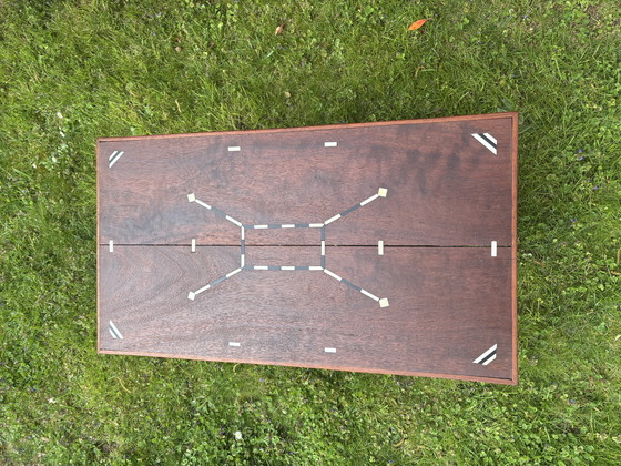 Image 1 of Couchtisch mit afrikanischer Kunst, 1960er Jahre