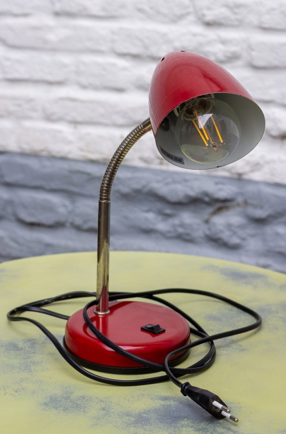 Image 1 of Retro-Schreibtischlampe in Dunkelrot, inspiriert vom Weltraumzeitalter / Massive