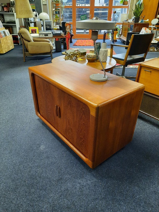 Vintage Danish Dyrlund vinyl/audio cabinet with tambour doors – Sideboard cabinet, Plastic, Wood (photo 2 of 5)