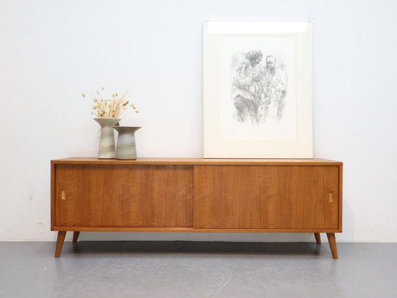 Image 1 of Buffet vintage en placage de teck avec pieds inclinés