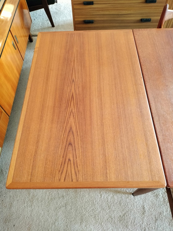 Image 1 of table de salle à manger extensible en teck vintage