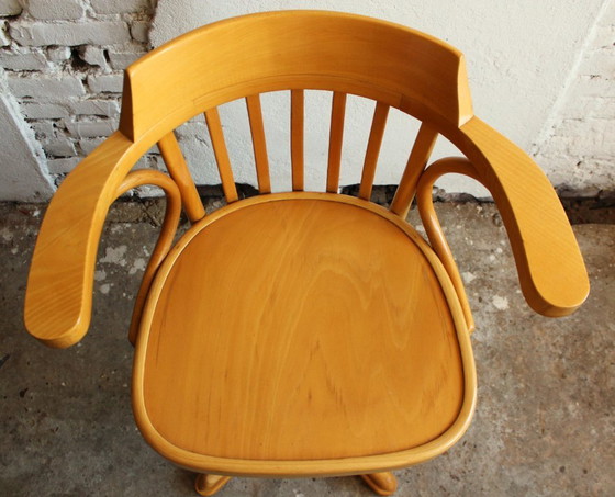 Image 1 of 2 chaises de bureau vintage en bois Thonet