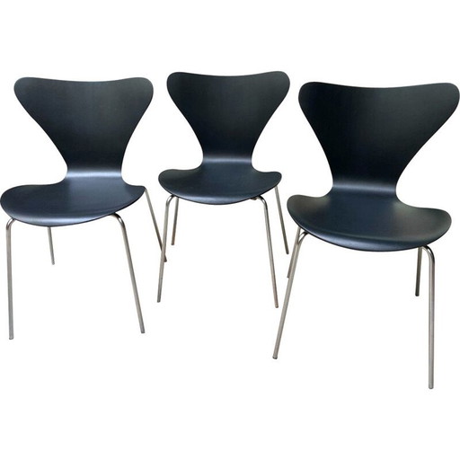 Set of 3 vintage 3107 chairs by Arne Jacobsen for Fritz Hansen, 1960