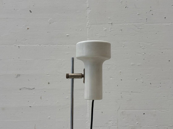 Image 1 of Designer table lamp made of metal in white, 1970s