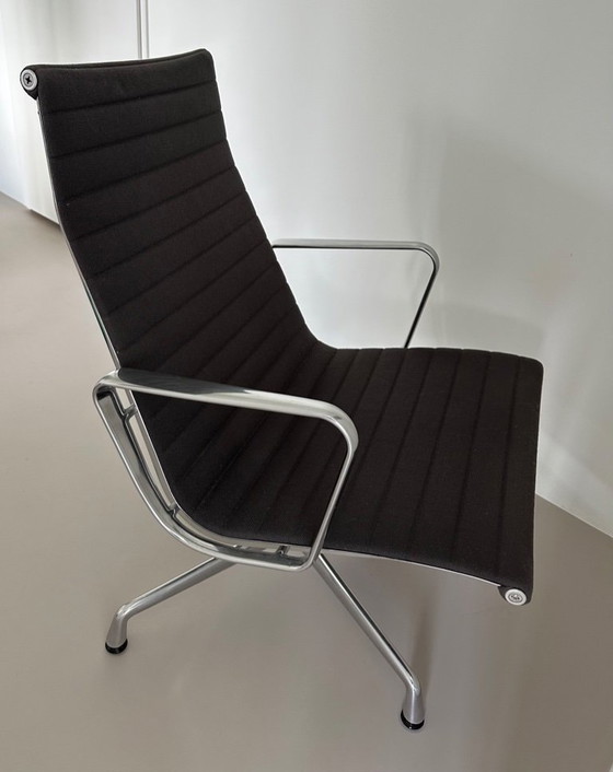 Sedia Vitra Eames in alluminio EA 115|116 - Icona del design in condizioni perfette – Sedie girevoli, Textile (photo 3 of 7)