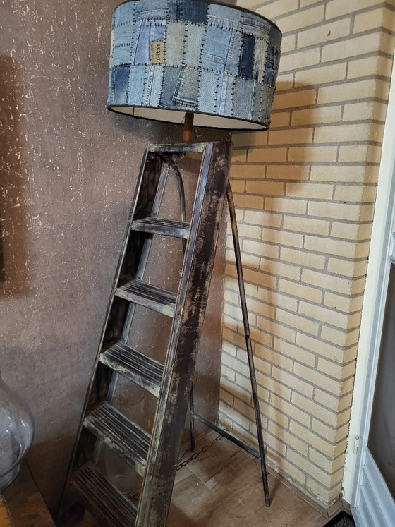 Rugged Floor Lamp – Floor lights, Textile, Wood (photo 2 of 5)