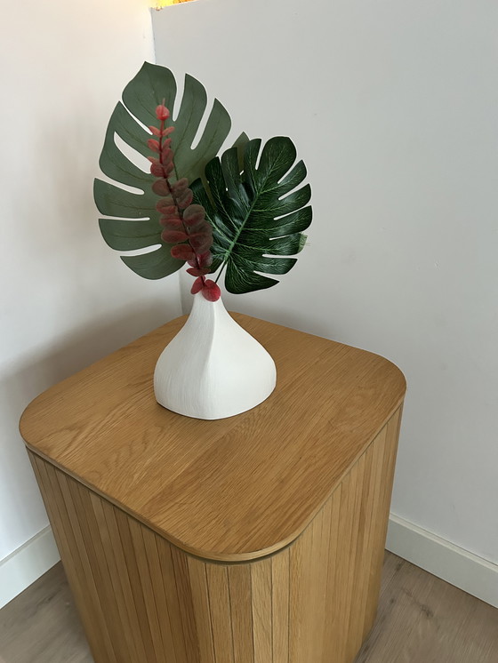 Image 1 of Richmond vase Duke