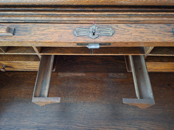 Image 1 of Scrivania antica in rovere con piano a rullo – completamente funzionale con chiave