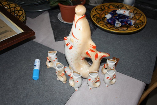 Carafe à poisson avec 6 gobelets - Porcelaine soviétique