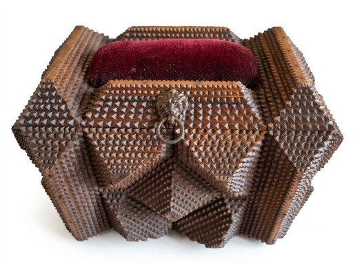 Scatola di legno Tramp Art