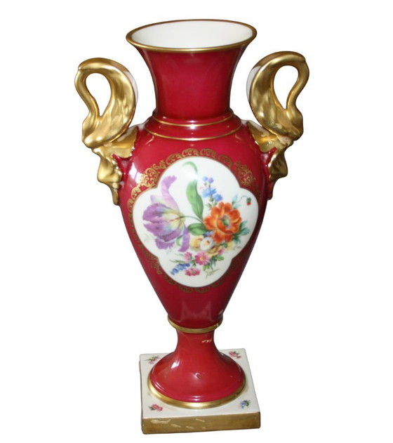 Lindner Bavaria Decorative Vase with Swan Handles - Red, Flowers – Porcelain (photo 3 of 5)