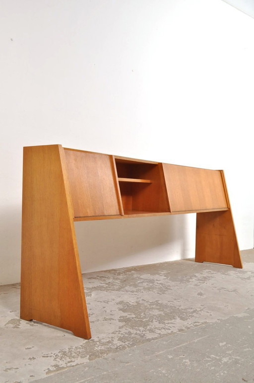 Mid-century sideboard with slanted front, 1950s – dressoirs, Wood