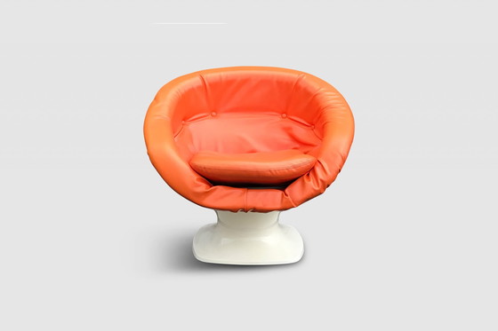 Image 1 of  Chaise Club space age par Raphael Raffel France 1960s