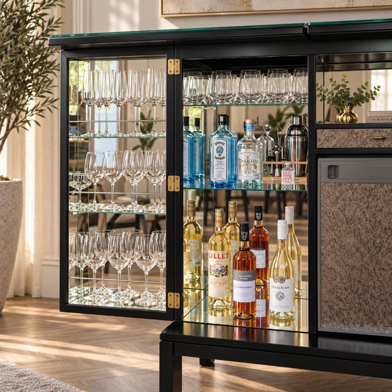 Luxus Hotel Adlon Barschrank, Berlin 1997 von Living Design – Getränkeschrank, Glass, Wood (photo 2 of 15)