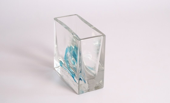 Image 1 of Design-Vase