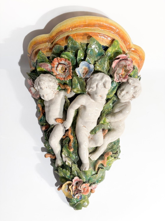 Étagère attribuée à Minghetti Ceramics, fabriquée et peinte à la main dans les années 1800. – Objets déco (photo 8 of 13)