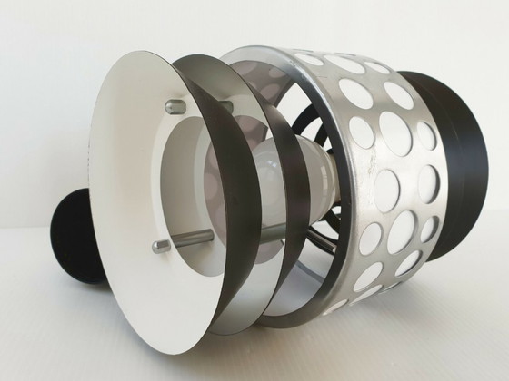 Image 1 of Lampada a sospensione vintage scandinava-danese degli anni '60 in acciaio laccato nero.