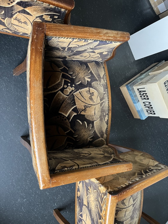 4 Art Deco 'Barrel' Armchairs (Side chairs) Dating From The Years 1920–1930. – Wood, Textile (photo 11 of 15)
