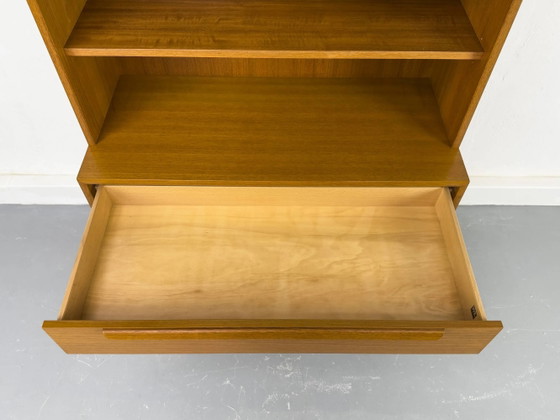 Libreria in teak con cassetti di WK Möbel, anni '60 – Librerie, Wood, Design (photo 3 of 21)