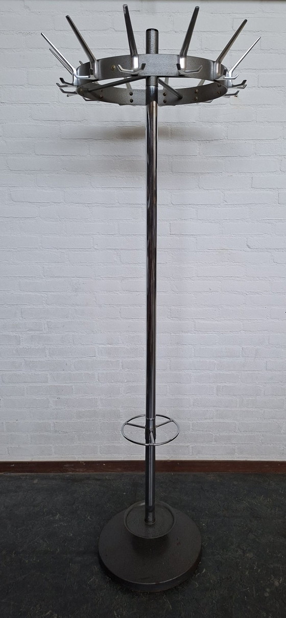Perchero independiente de Oosterwoud – Metal, Chrome (photo 3 of 7)