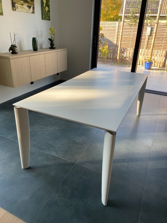 Dining table white with cream legs, Jori, Mdf, Metal, Creme, Modern (photo 5 of 6)