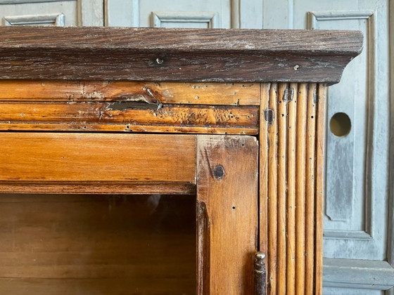 Image 1 of Vitrine suspendue, meuble de collection, meuble de toilette, antiquité française
