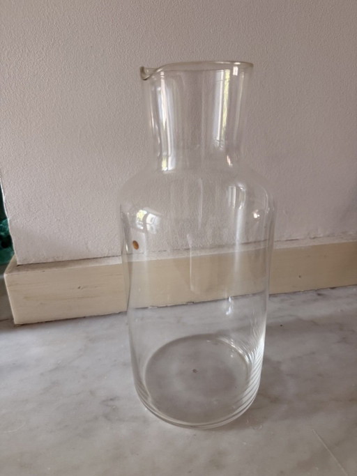 Jarra de agua de cristal Lobmeyr – Fortuna con un punto dorado – Diseño de Mark Braun