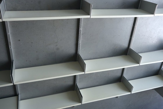 Image 1 of Estantería de pared modelo 606 de Dieter Rams para Vitsoe, década de 1960.