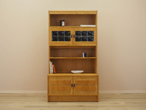 Danish Oak Bookcase by Henning Kjærnulf with Glass Doors and Geometric Panels, 1960s – boekenkasten, Wood (photo 2 of 21)