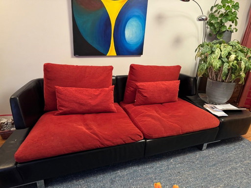 Natuzzi Italiaans leren - stoffen bank met poef/tafeltje