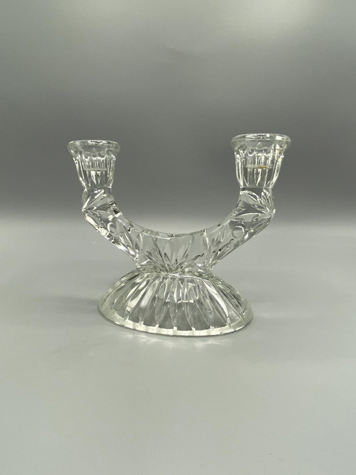 Dubbele kandelaar van geslepen kristal – Tweelichts, met zwanenhalsarmen – glazen karaffen, Mid Century Modern