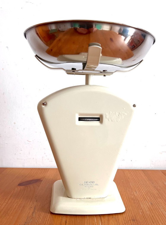 Dulton 100-090 cream colored kitchen scale, Kitchen accessories, Metal, Creme, Vintage (photo 4 of 10)
