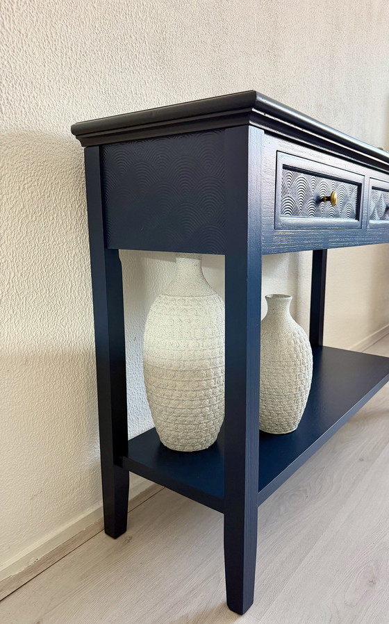 Image 1 of Sidetable gerestyled 